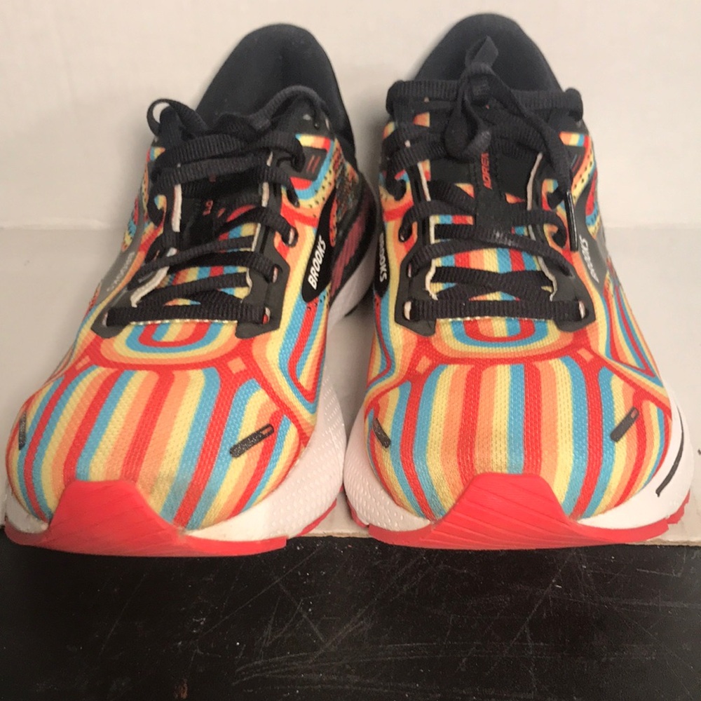 Brooks GTS 22